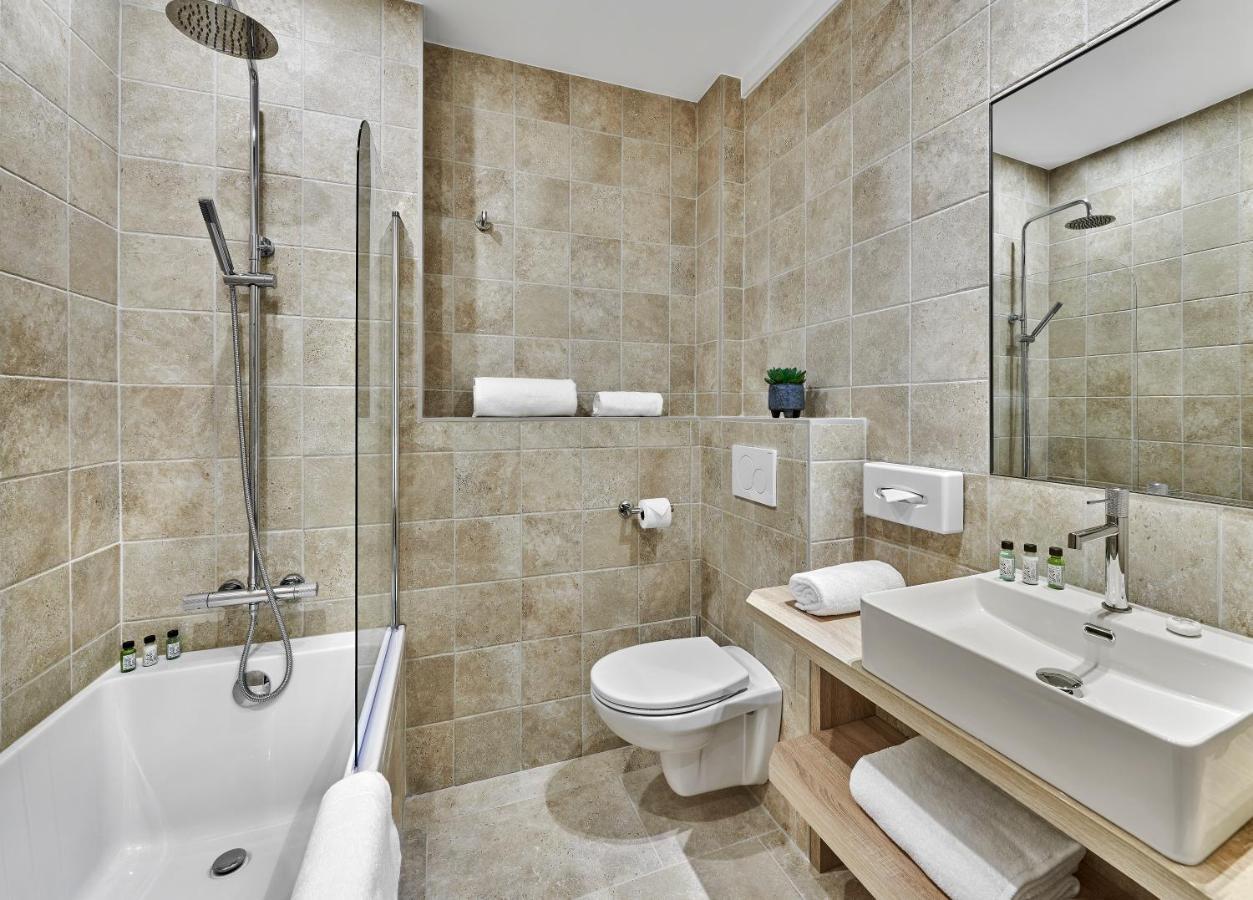 Hotel Le Suquet Cannes Ngoại thất bức ảnh